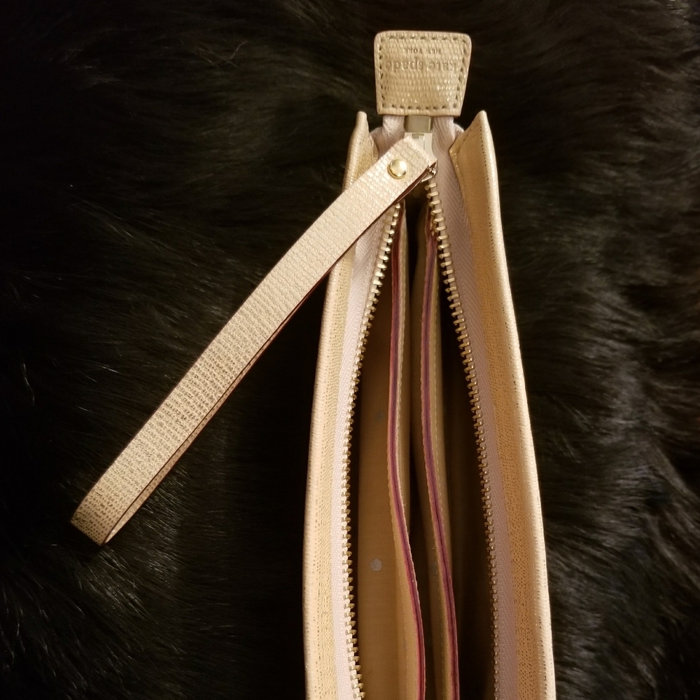 Wallet - Picture 7 of 7